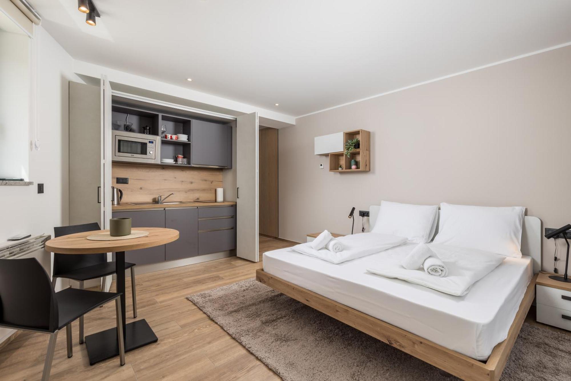 Belinda With Balcony Apartment Opatija