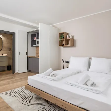 Belinda Apartments With Balcony Opatija Exterior photo