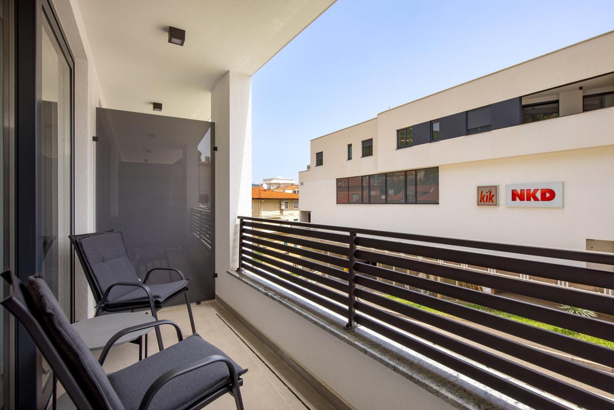 Apartment Belinda With Balcony Opatija